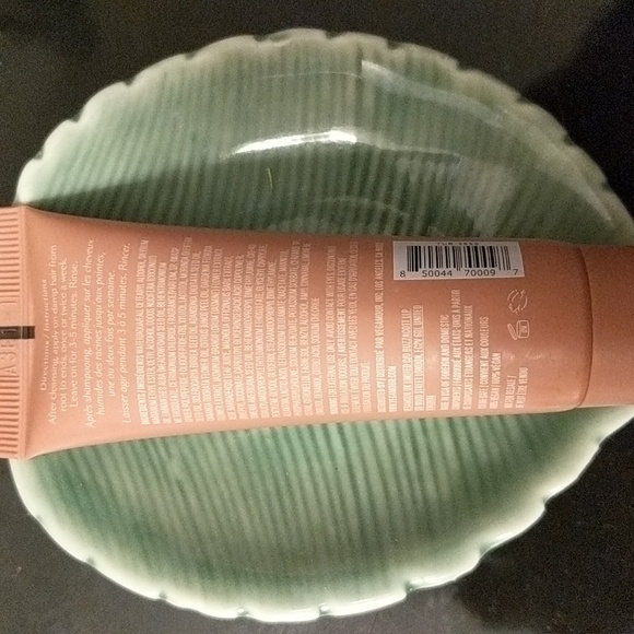 Deep Moisture Repair Mask (Hair) - Picture 2 of 3